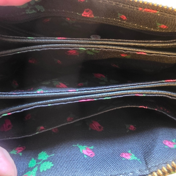 Betsey Johnson Embroidered Floral Crossbody Bag Purse - Picture 6 of 6